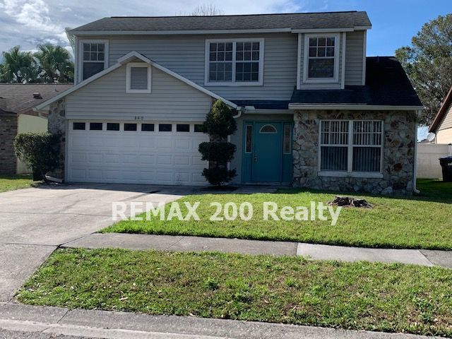 Location, location, location! Beautiful 4/2.5 House property image
