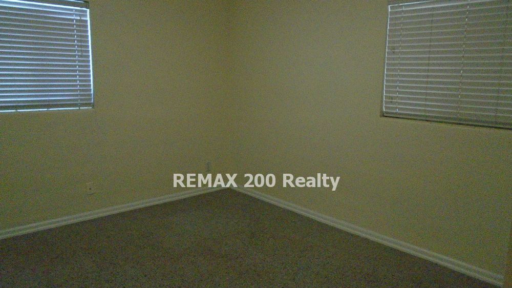 Great 4/2 Home Conveniently Located property image