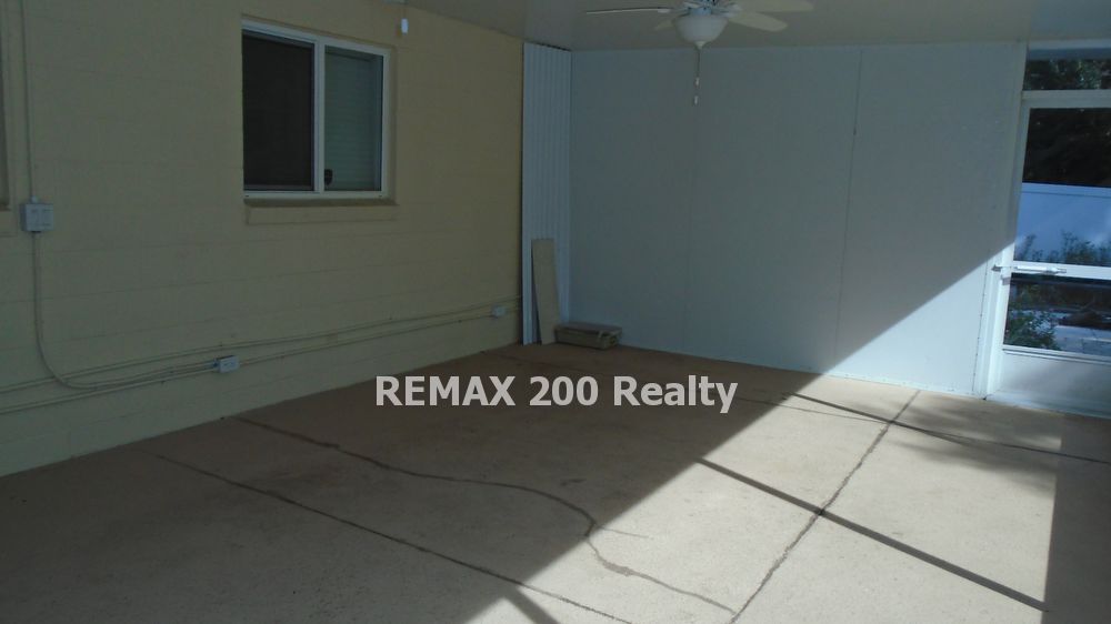 Great 4/2 Home Conveniently Located property image