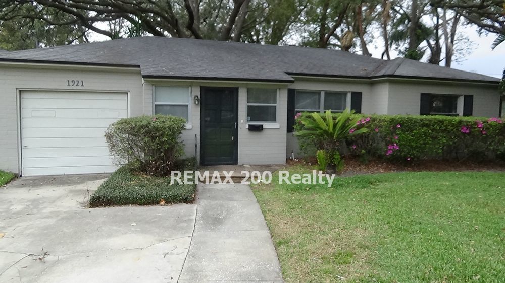 Downtown 3/2 Single Car Garage Near Downtown YMCA property image