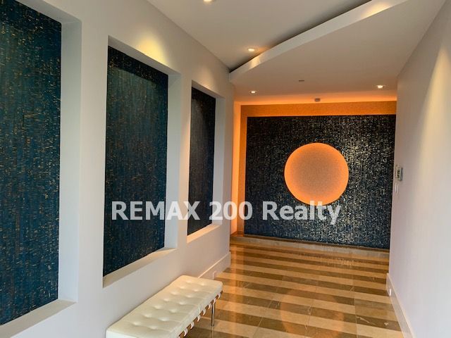 Ultimate Downtown Orlando Living / Sanctuary Condominium property image