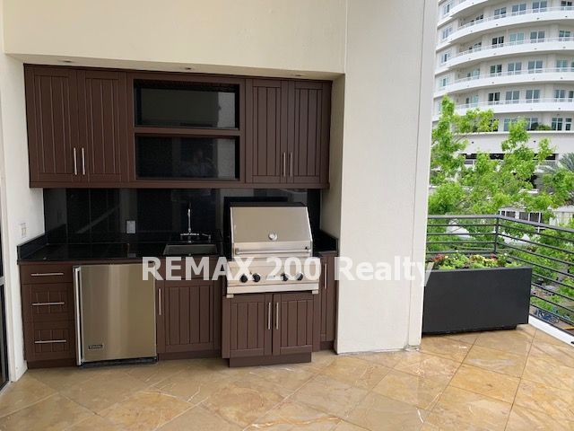 Ultimate Downtown Orlando Living / Sanctuary Condominium property image