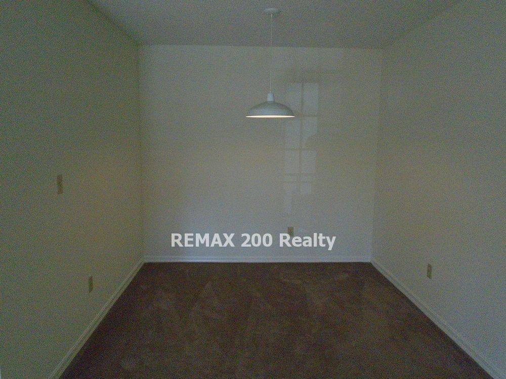 Conveniently Located 2/2 Condo In Waterford property image
