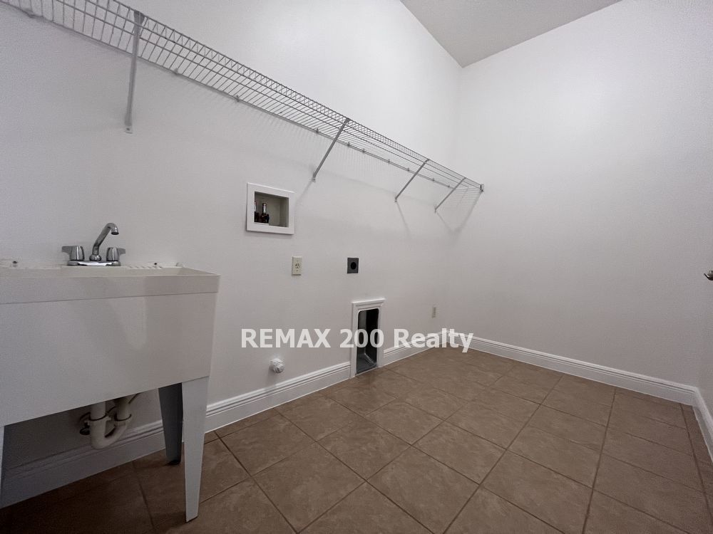 Avalon Park Rental property image