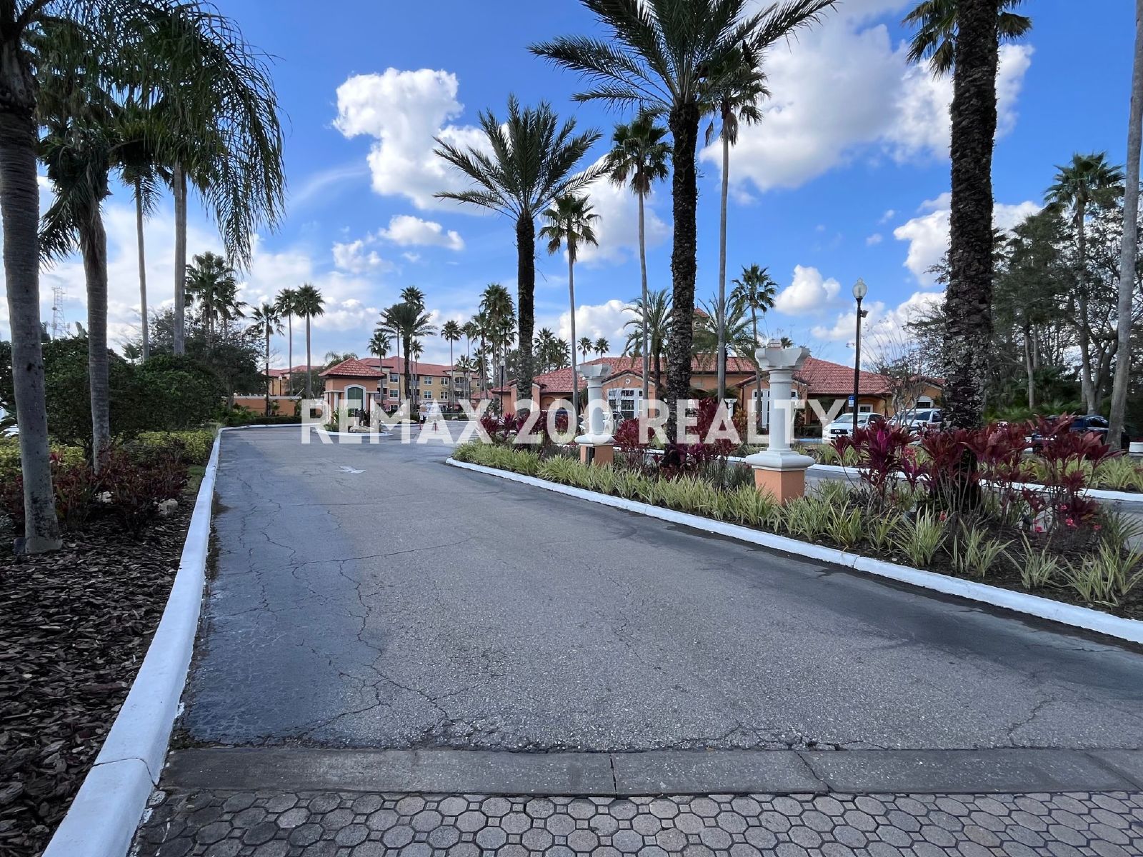 Beautiful One Bedroom Condo property image