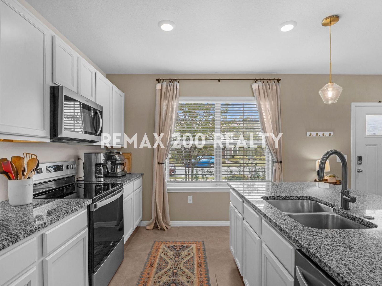 3 Bed 2.5 Bath 2023 Townhome property image