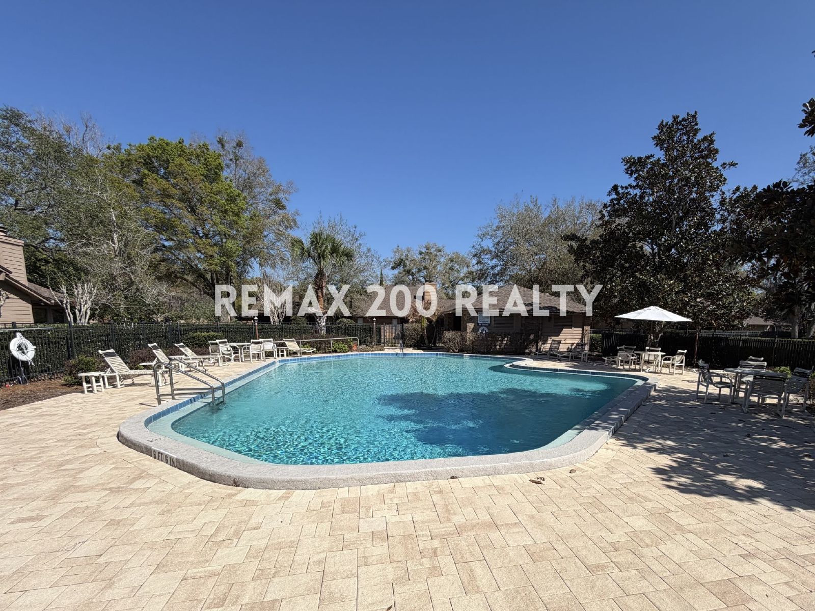 Meticulously Maintained Single Story Townhome property image