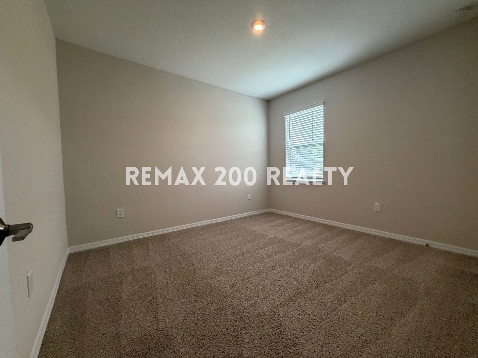 Newly Built Home in Gated Community property image