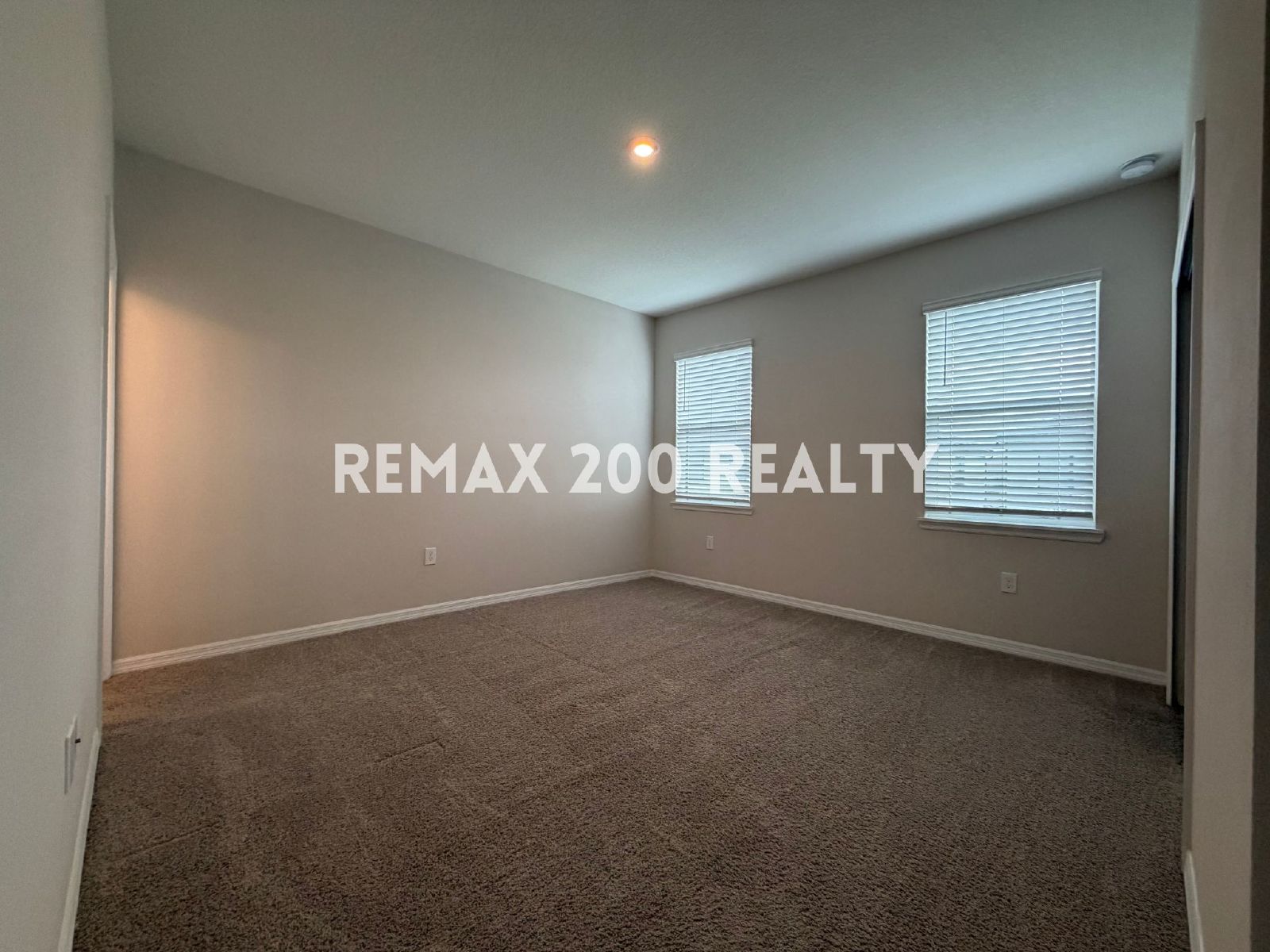 Newly Built Home in Gated Community property image