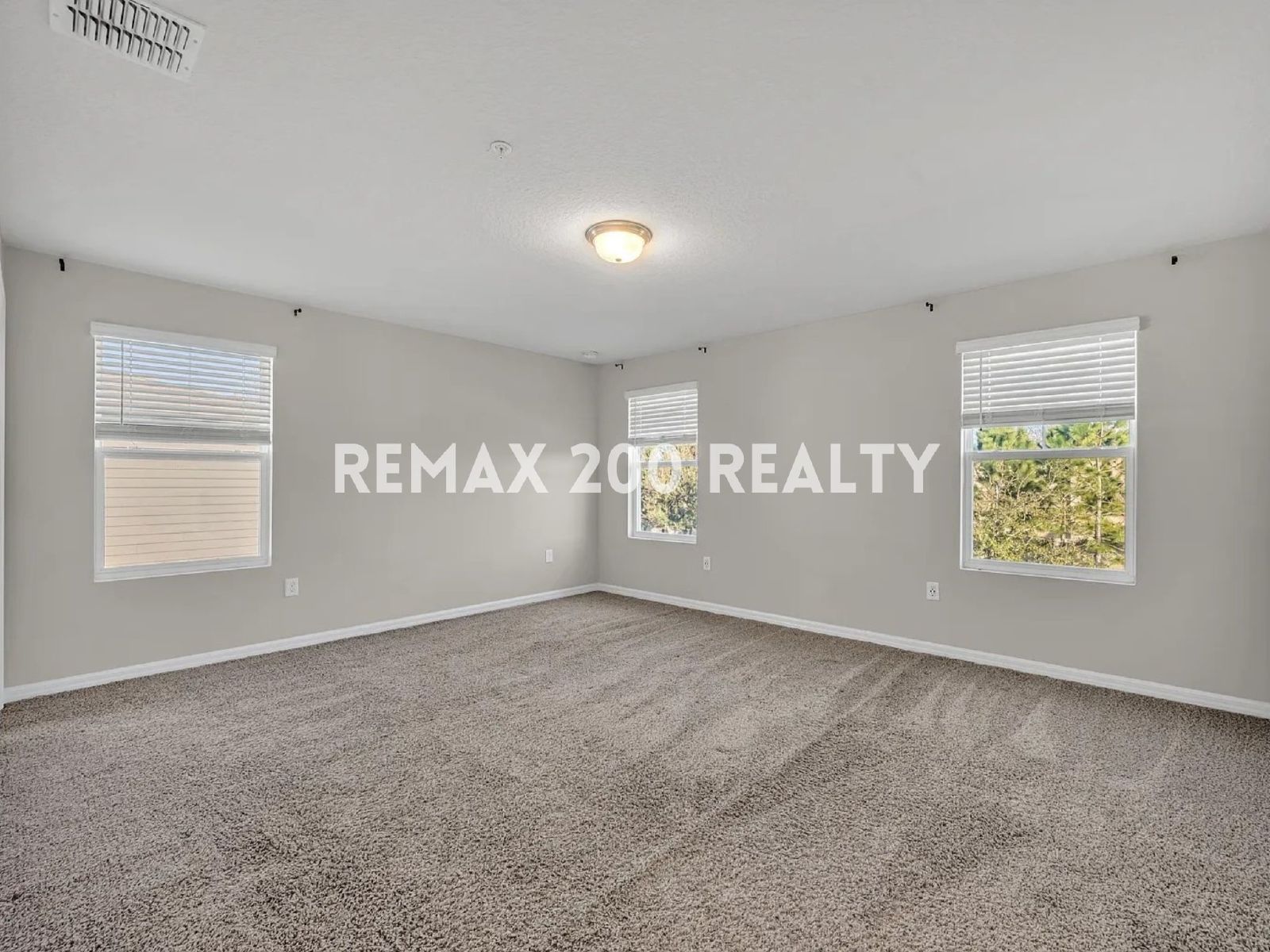Newer Construction Townhouse for Rent property image