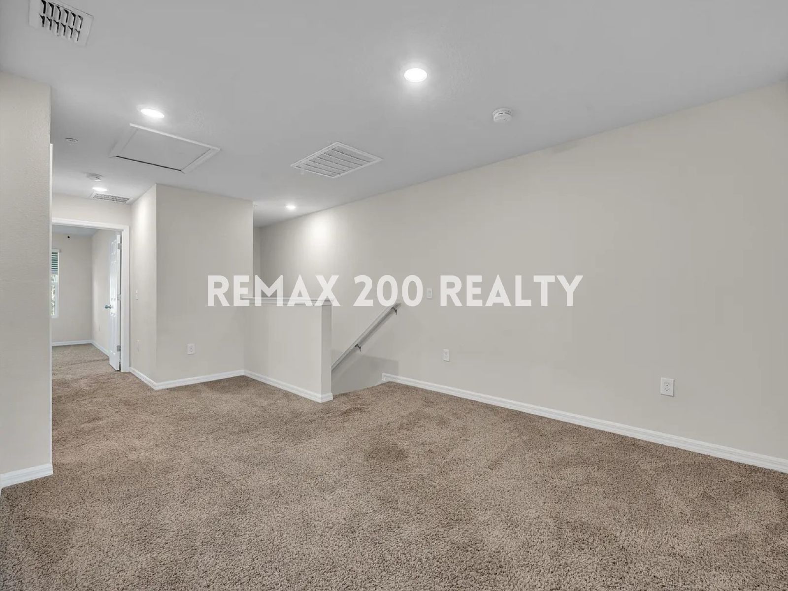 Newer Construction Townhouse for Rent property image