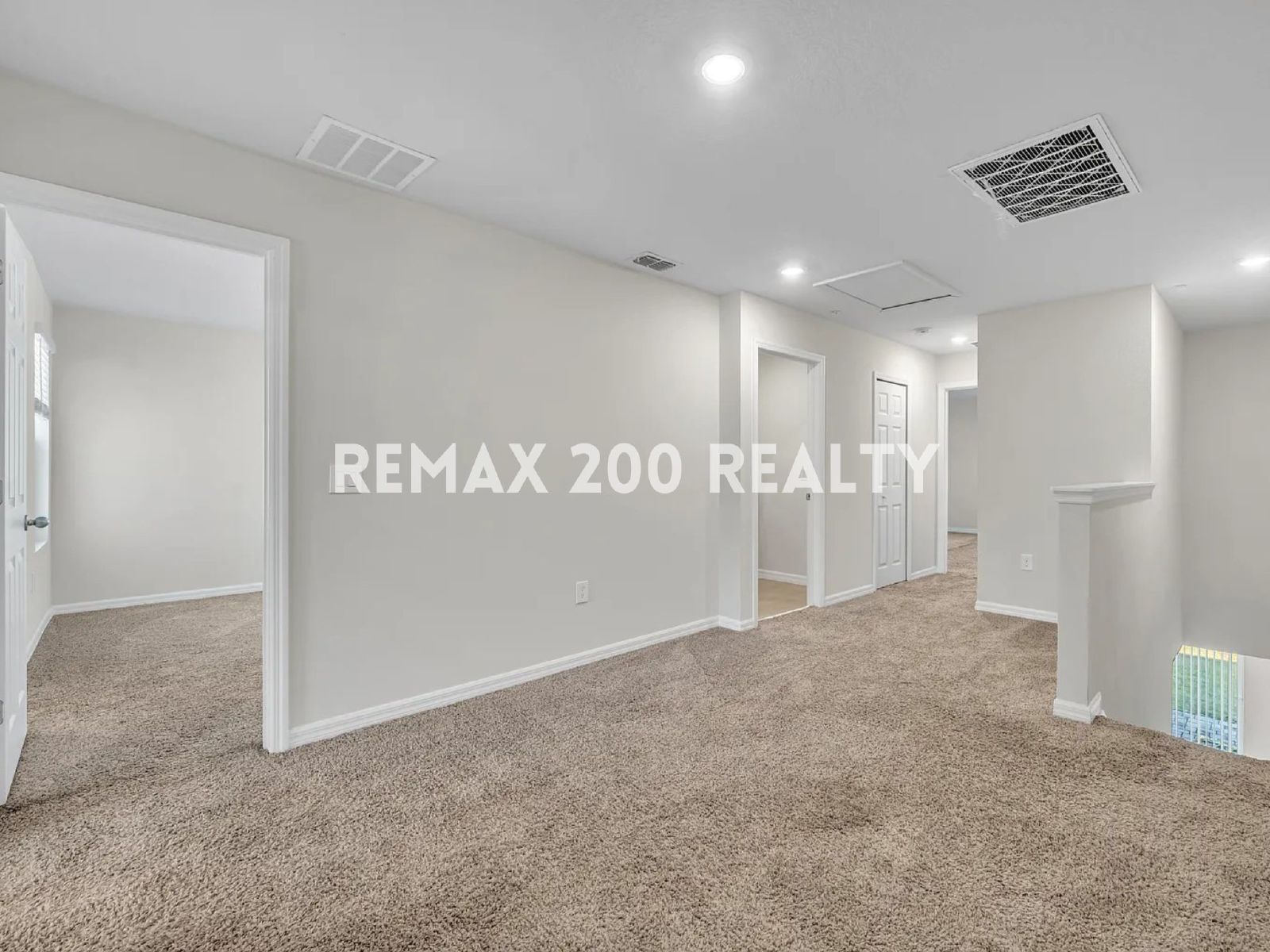 Newer Construction Townhouse for Rent property image