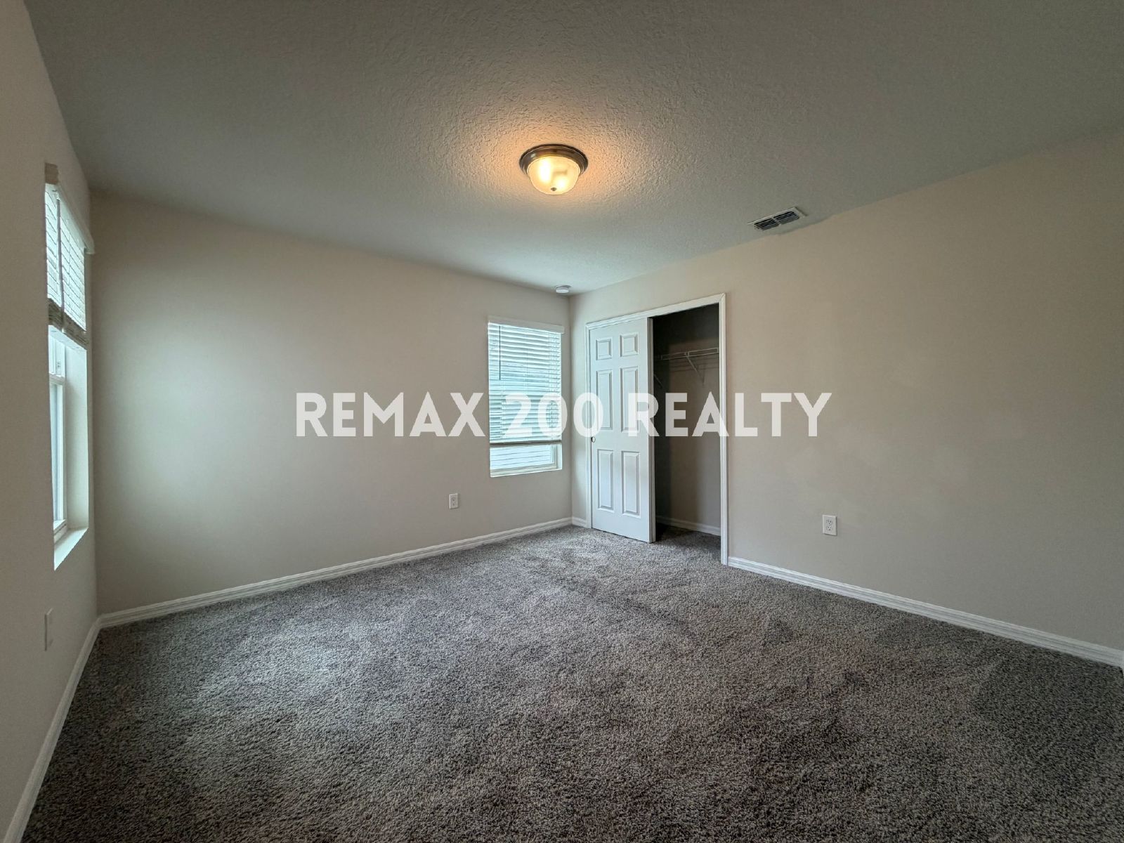 Newer Construction Townhouse for Rent property image