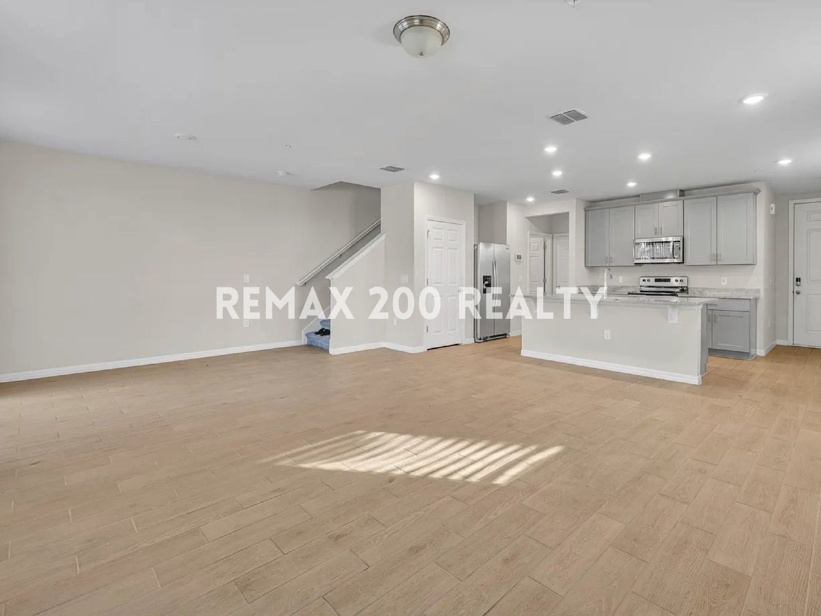 Newer Construction Townhouse for Rent property image