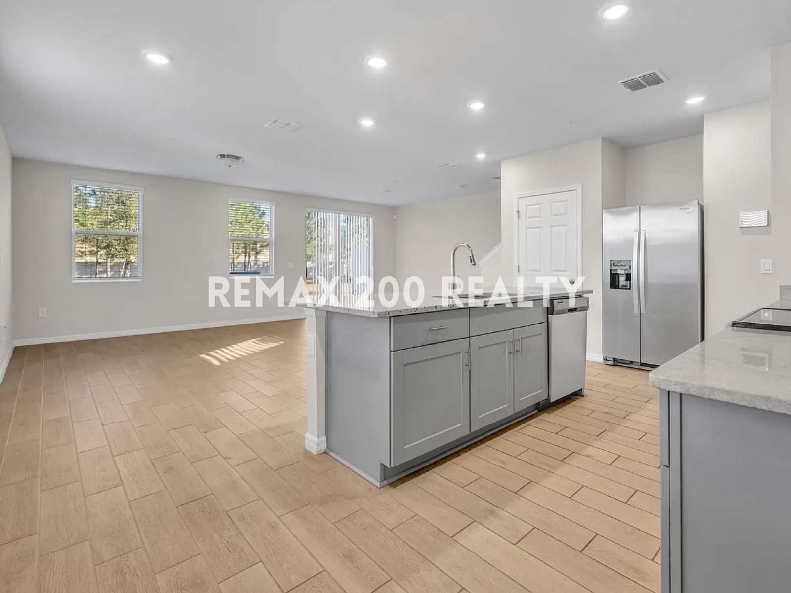 Newer Construction Townhouse for Rent property image