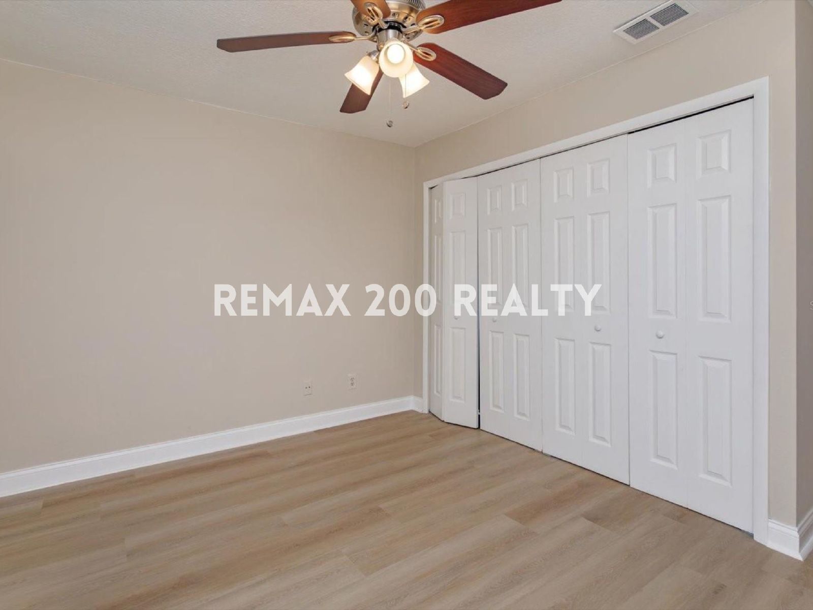 Beautifully Updated 2-Bed, 2-Bath Condo property image