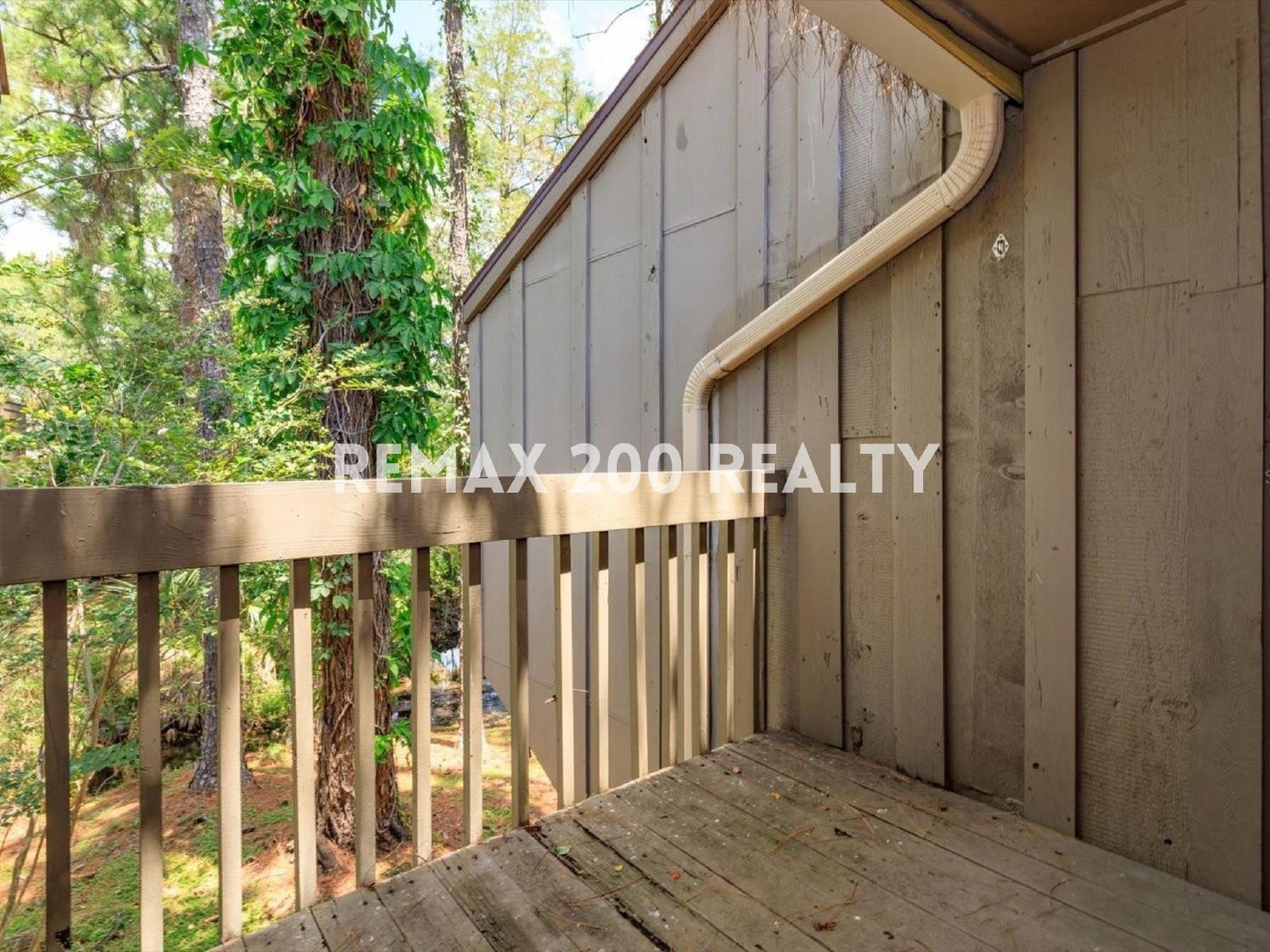 Beautifully Updated 2-Bed, 2-Bath Condo property image