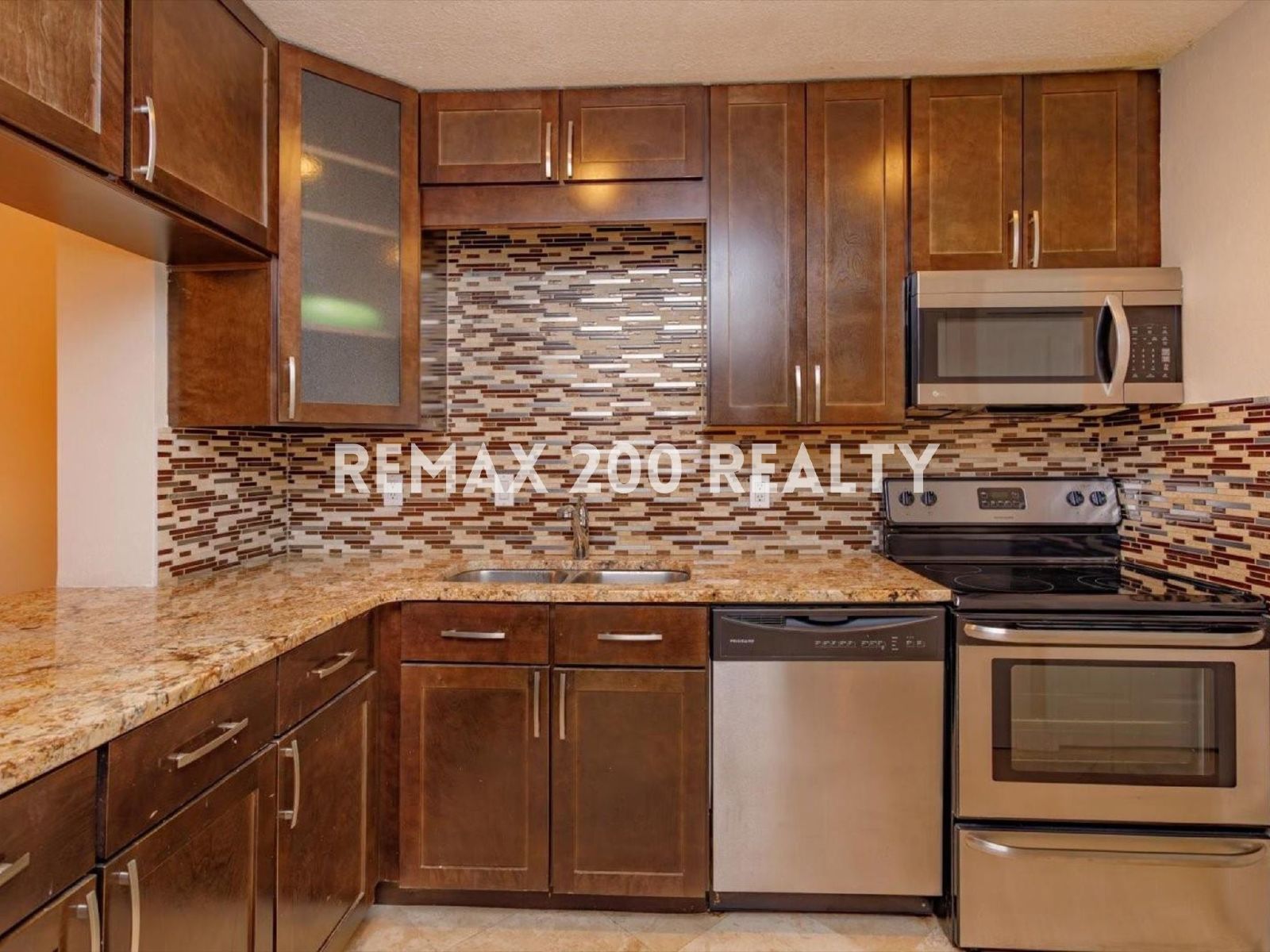 Beautifully Updated 2-Bed, 2-Bath Condo property image