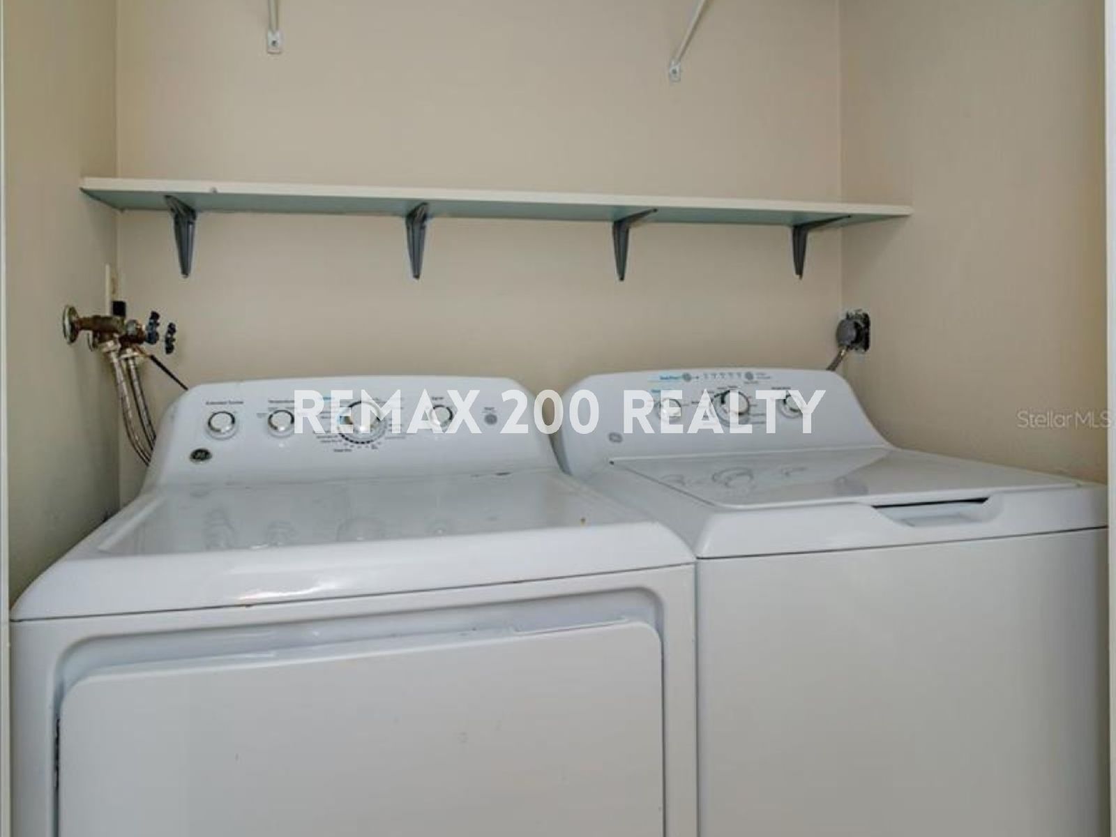Beautifully Updated 2-Bed, 2-Bath Condo property image