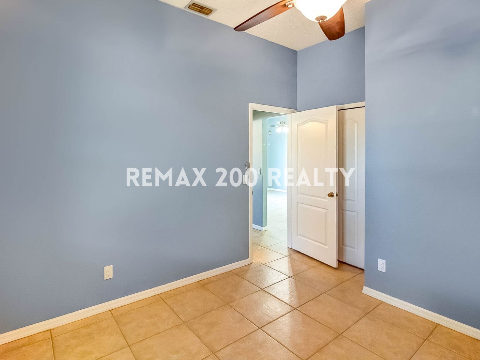 3/2 Home Near Waterford Lakes property image