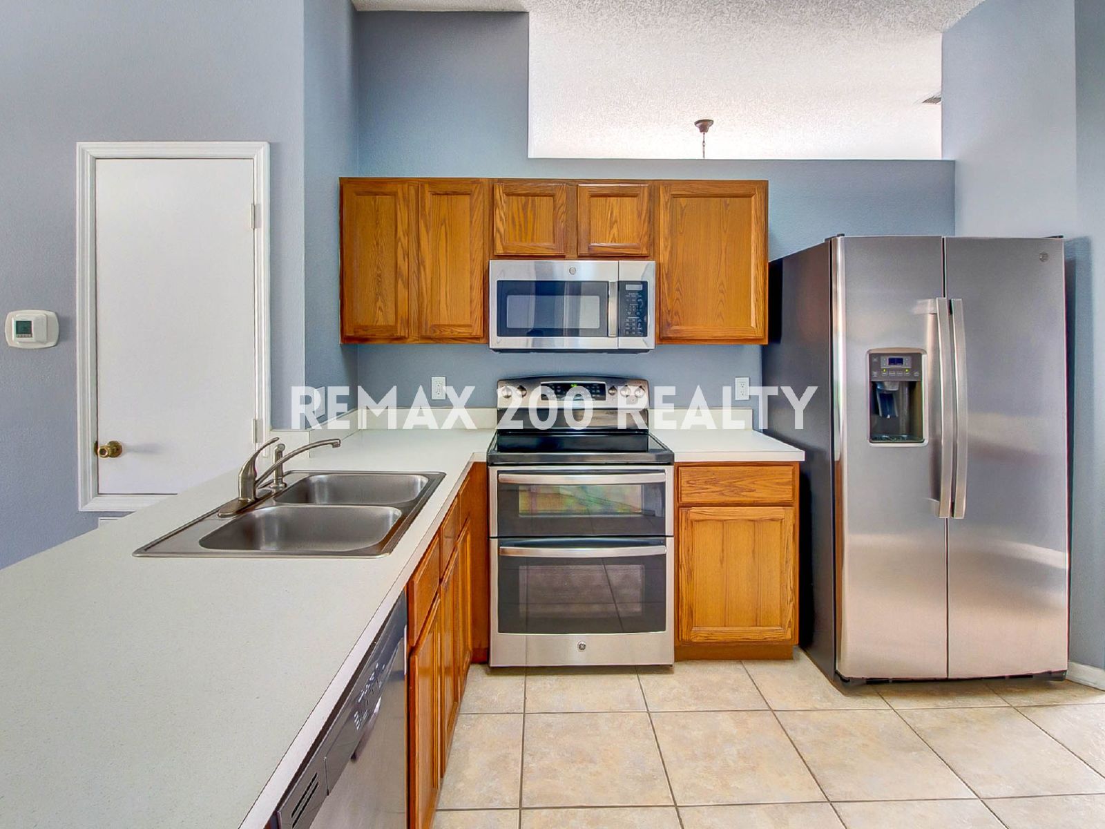 3/2 Home Near Waterford Lakes property image