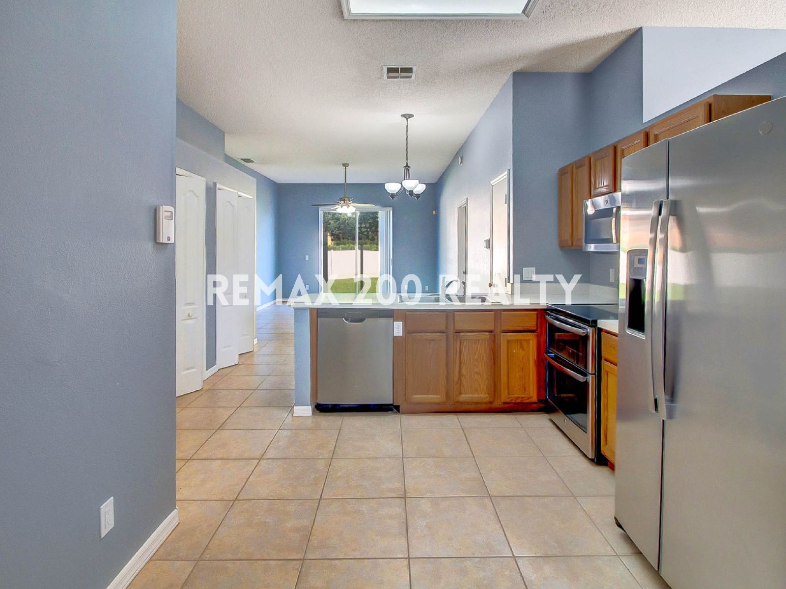 3/2 Home Near Waterford Lakes property image