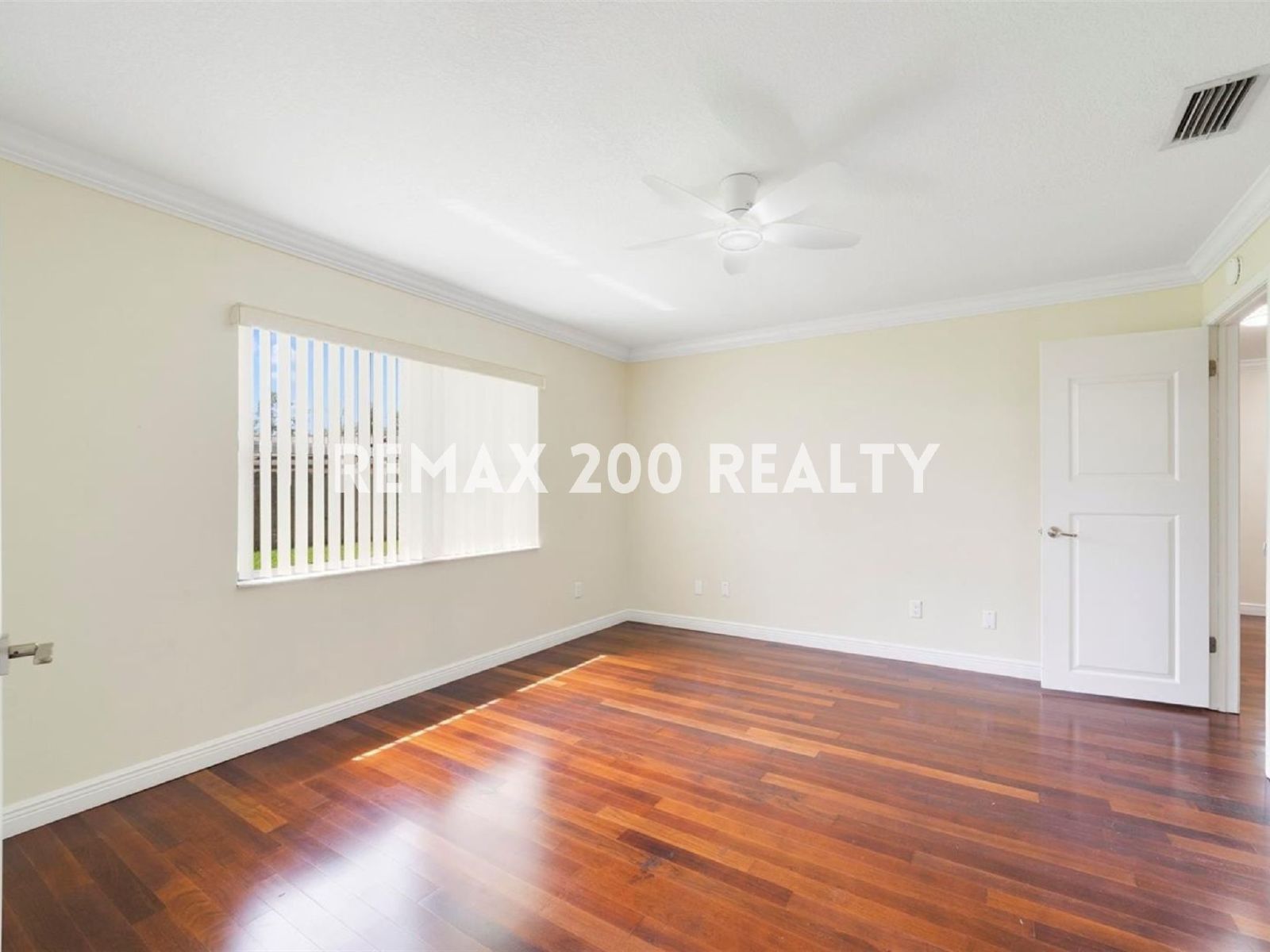 MOVE-IN READY 3-Bed, 2-Bath Home property image