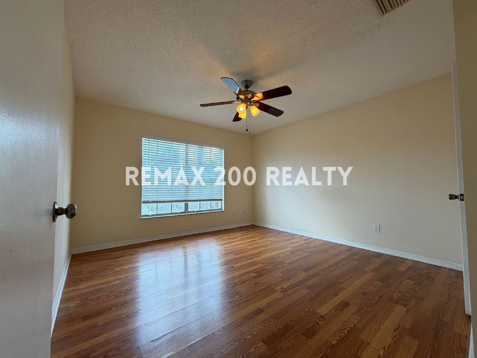 Single-Family Home in Meadow Woods Village property image
