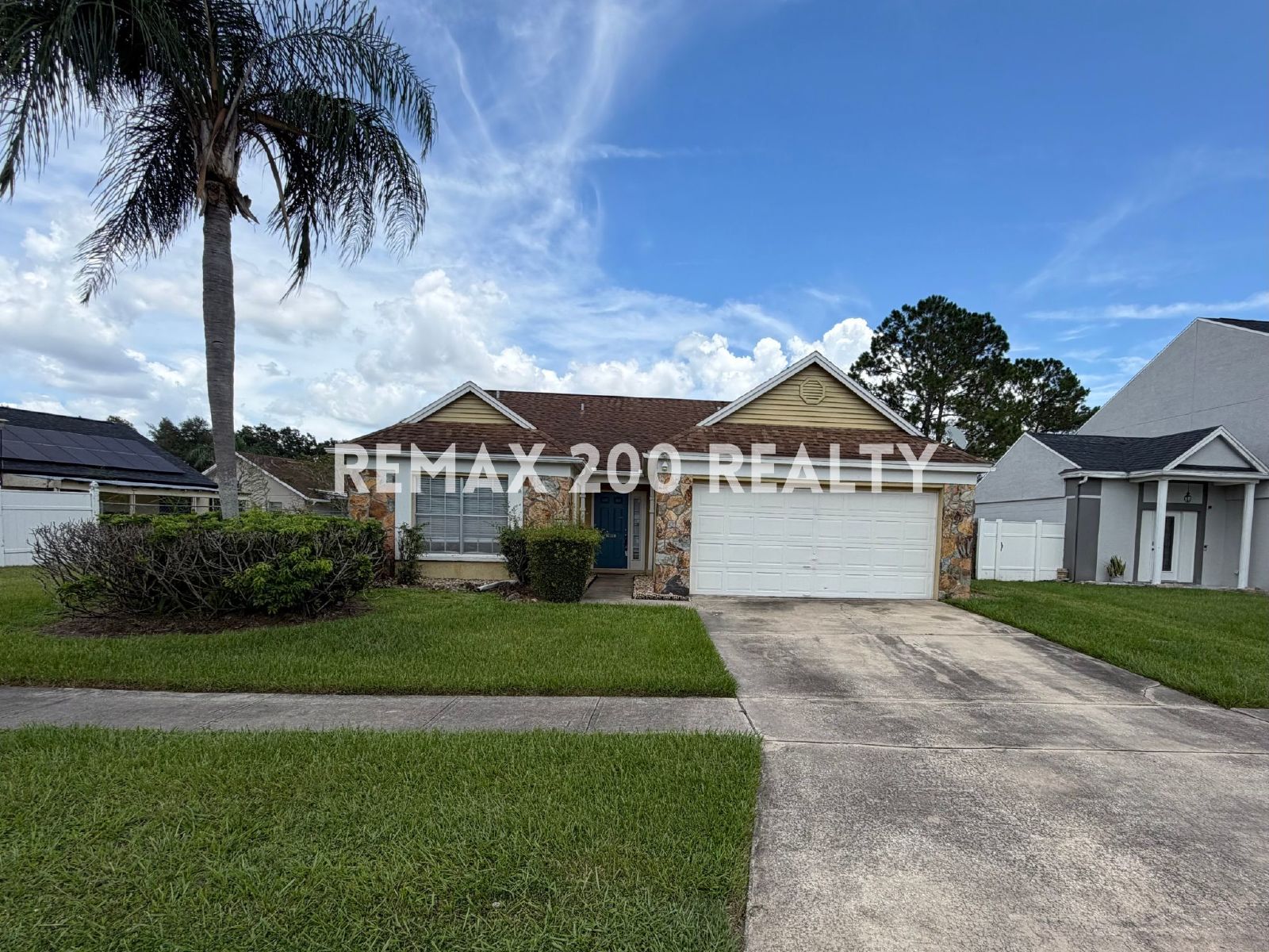 Single-Family Home in Meadow Woods Village property image