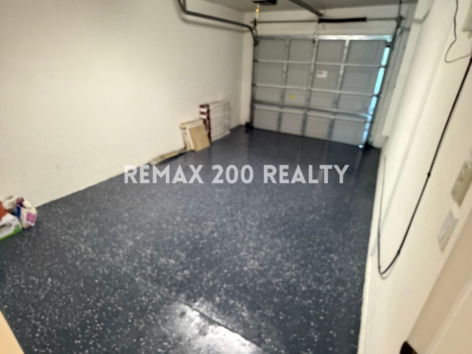 Move-In Ready Waterfront Townhome property image