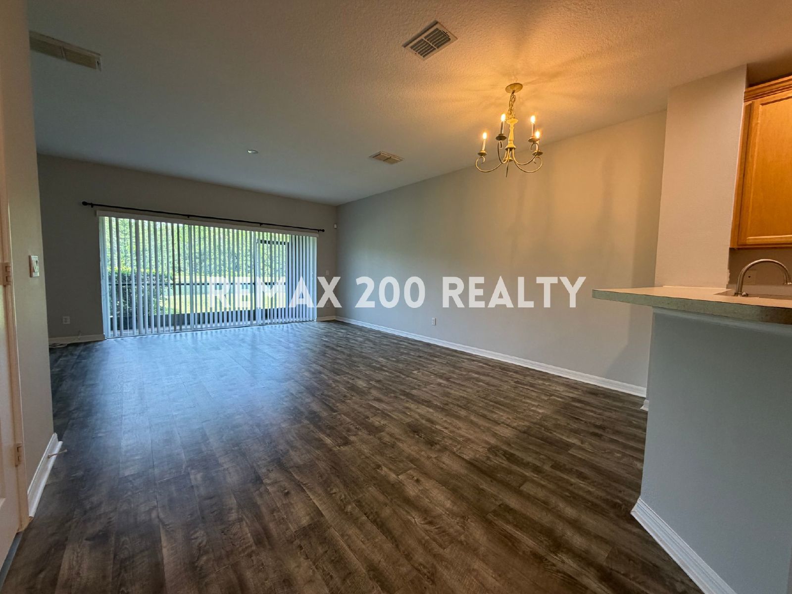 Move-In Ready Waterfront Townhome property image