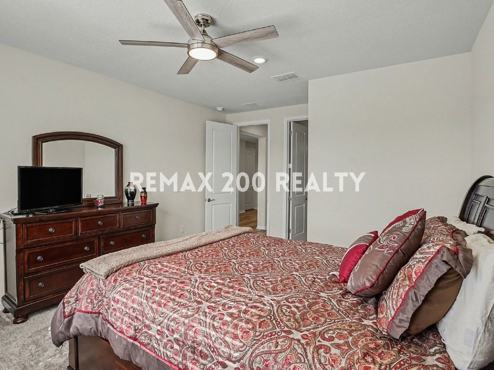 Exceptional 5-Bed, 5-Bath Home property image