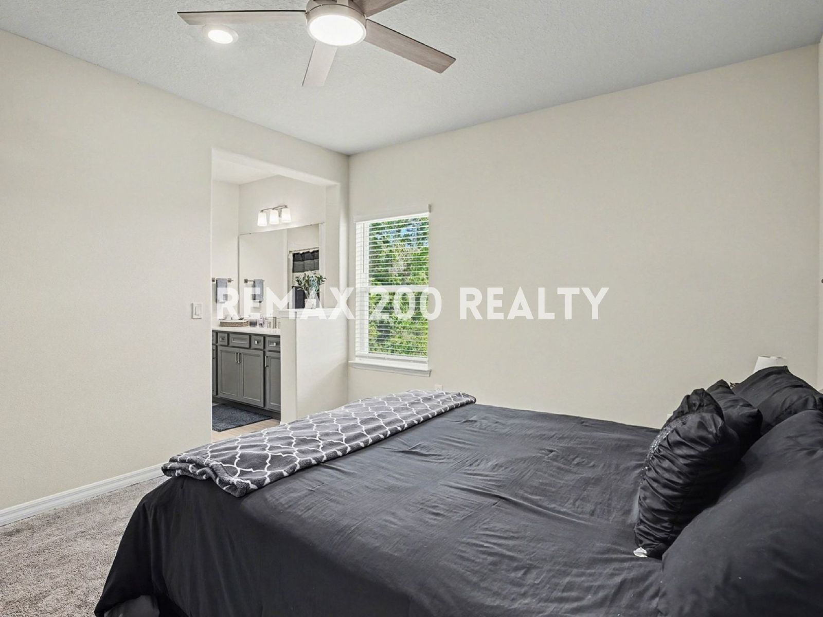 Exceptional 5-Bed, 5-Bath Home property image