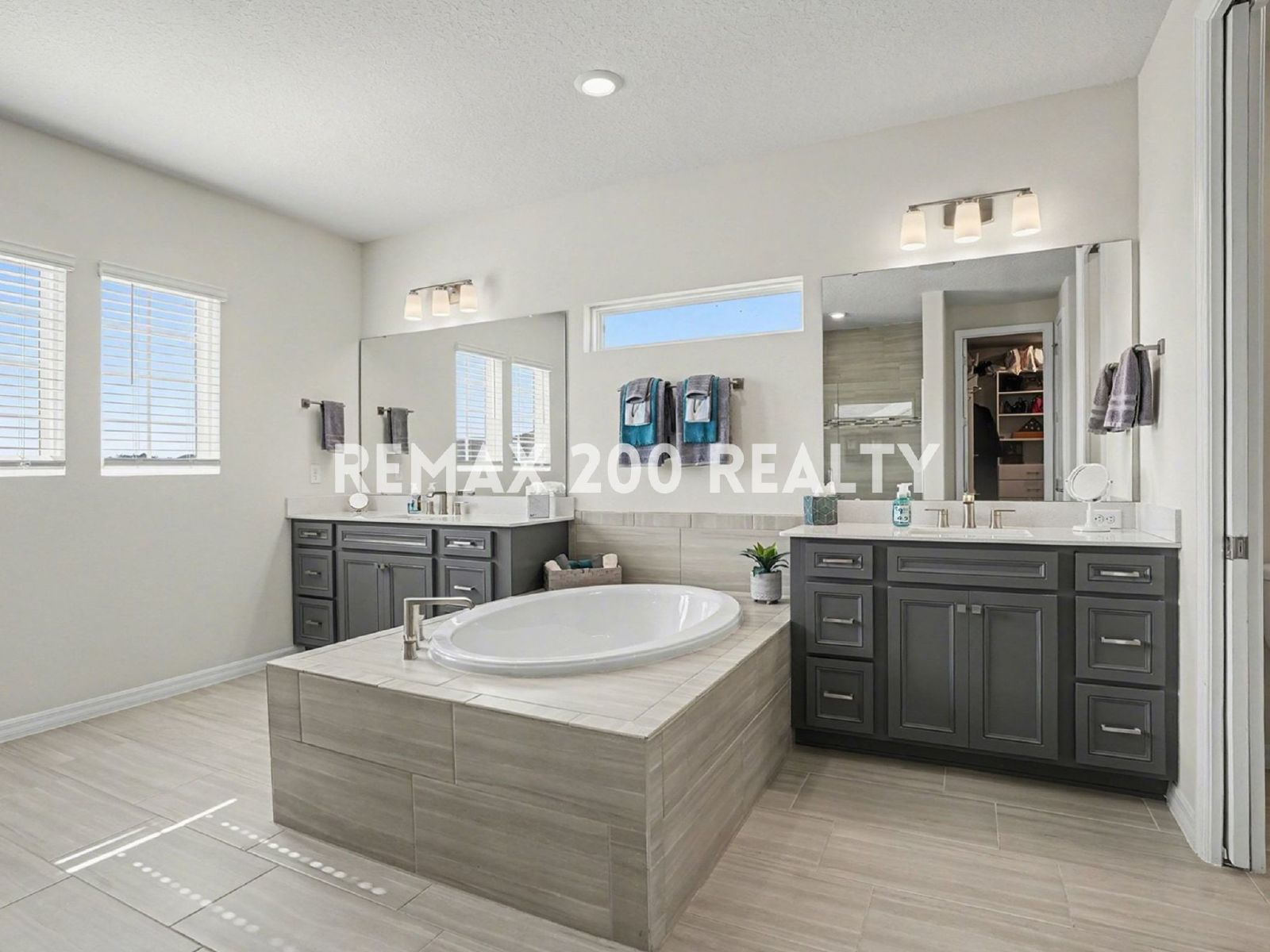 Exceptional 5-Bed, 5-Bath Home property image