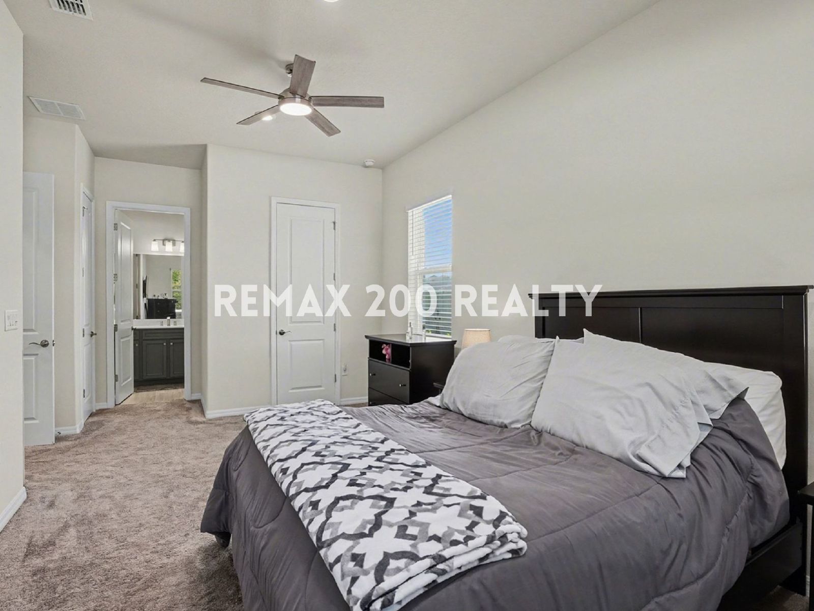 Exceptional 5-Bed, 5-Bath Home property image
