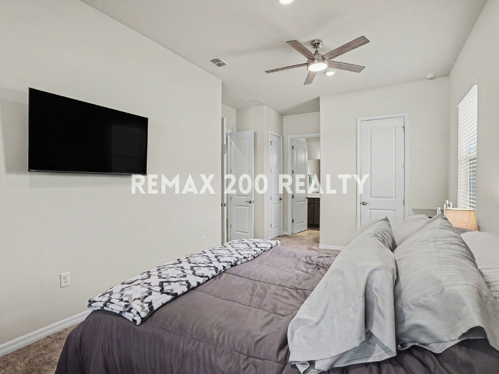 Exceptional 5-Bed, 5-Bath Home property image
