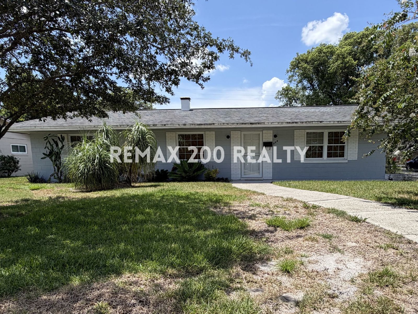 Well Maintained 3 Bed 2 Bath Home property image
