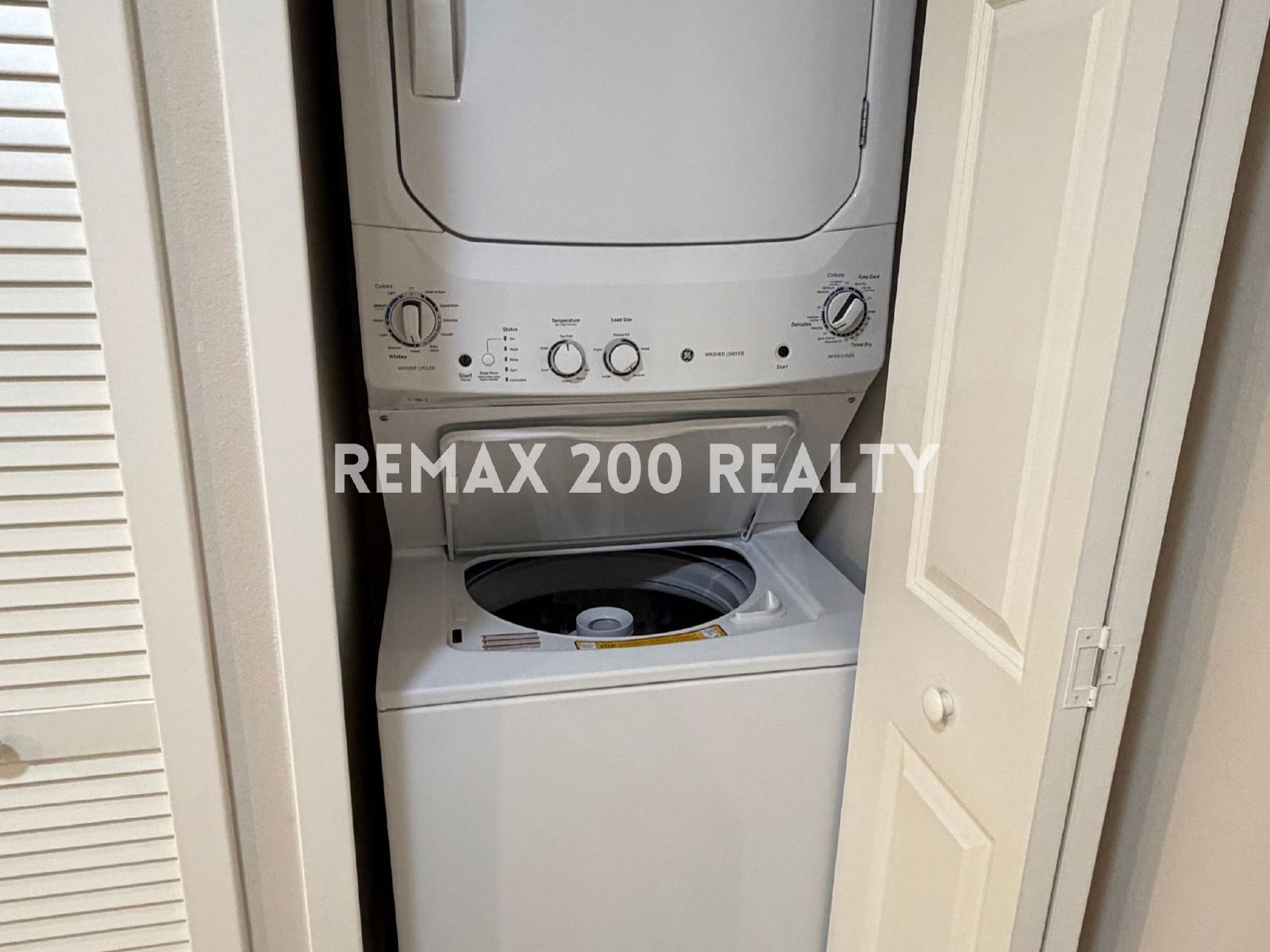 Brand New Beautiful 1-Bed 1-Bath property image