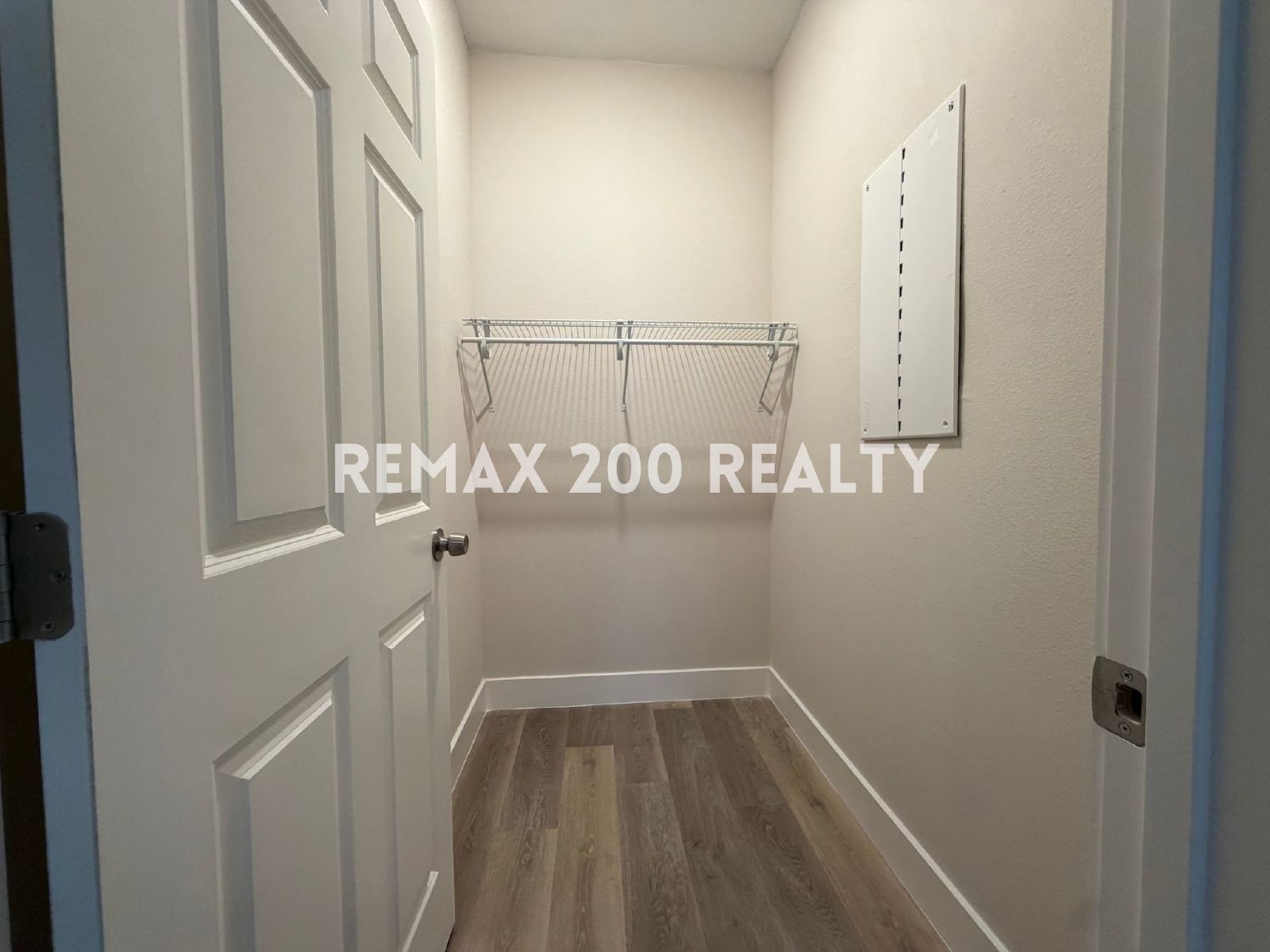 Brand New Beautiful 1-Bed 1-Bath property image