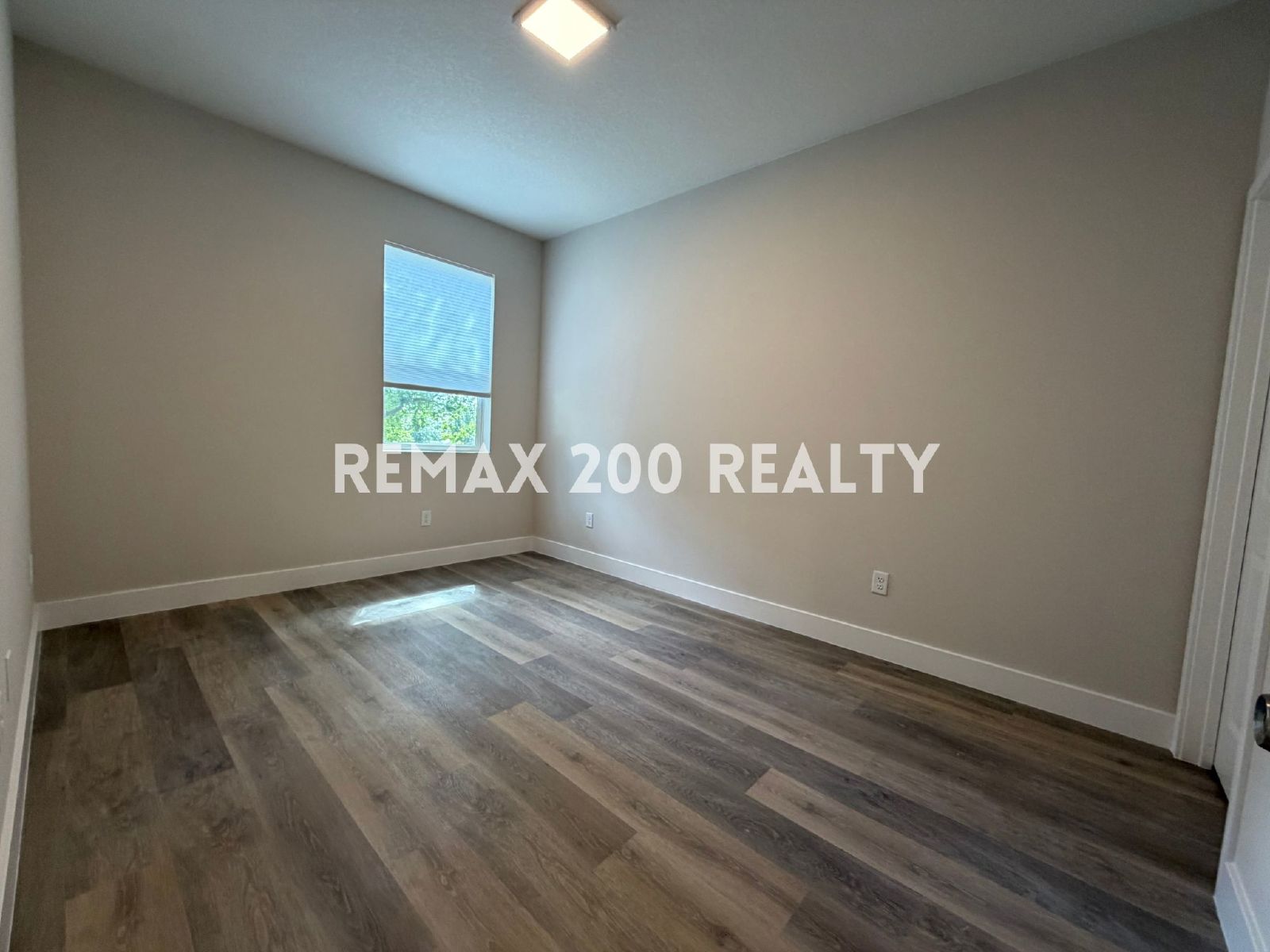 Brand New Beautiful 1-Bed 1-Bath property image