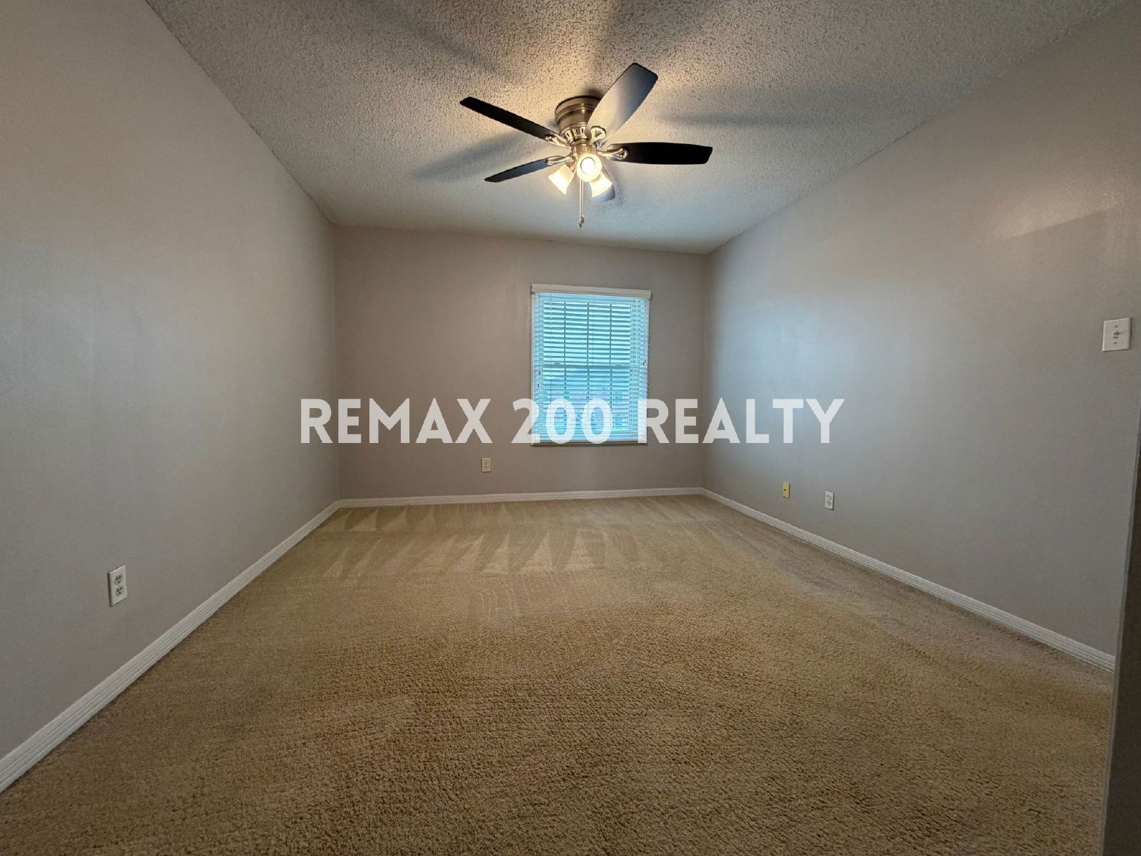 Casselberry Spacious 2/2 Condo property image