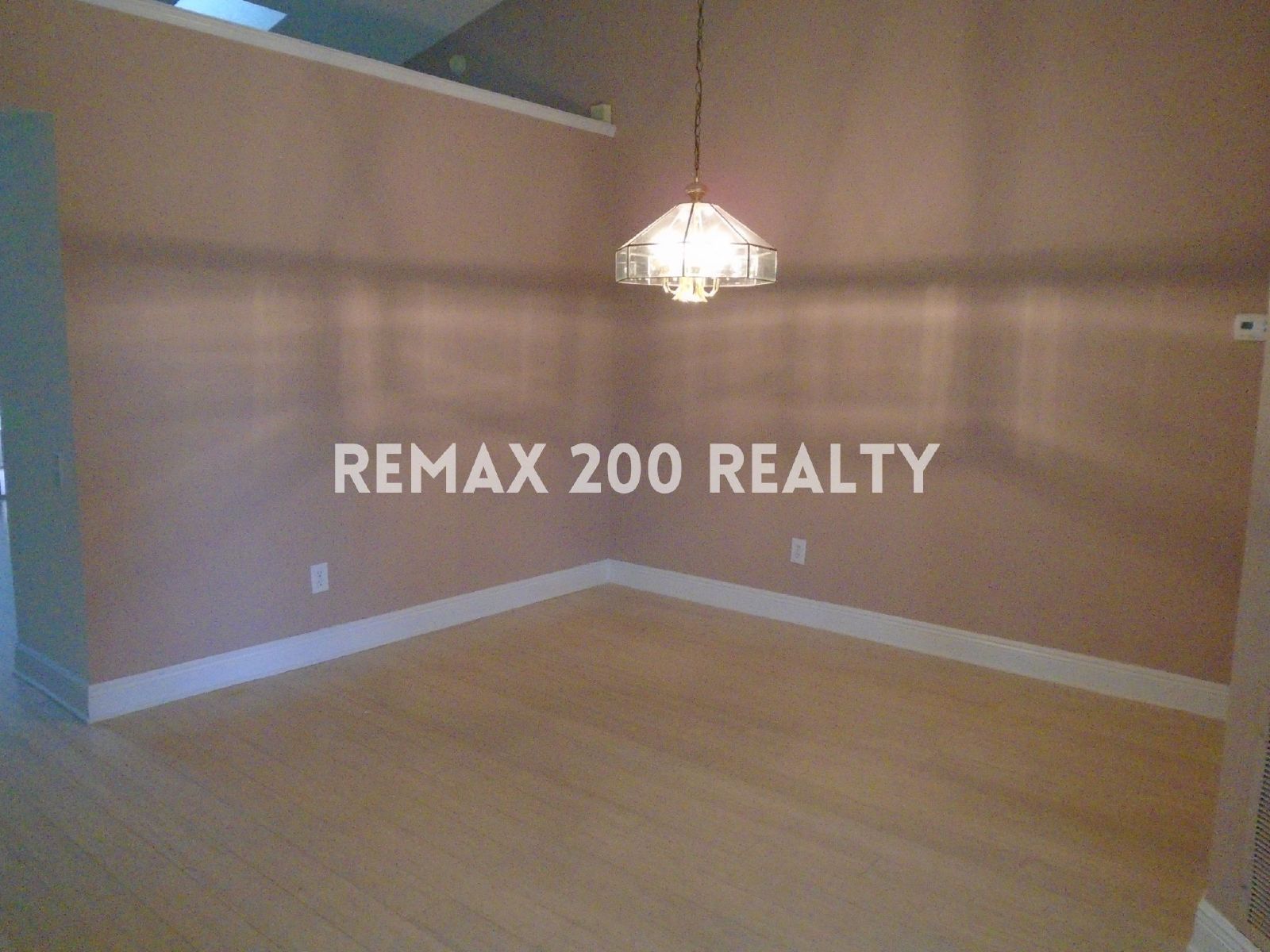 LOVELY HOME IN ASHBURY PARK property image