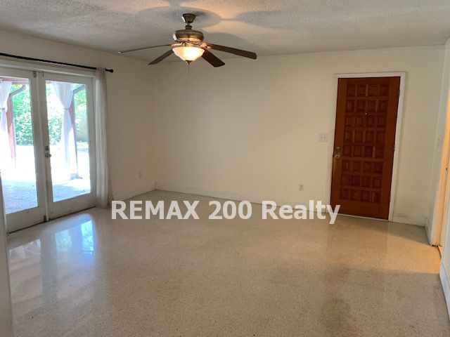 East Orlando Pool Home With Pool and Lawn Care Included property image