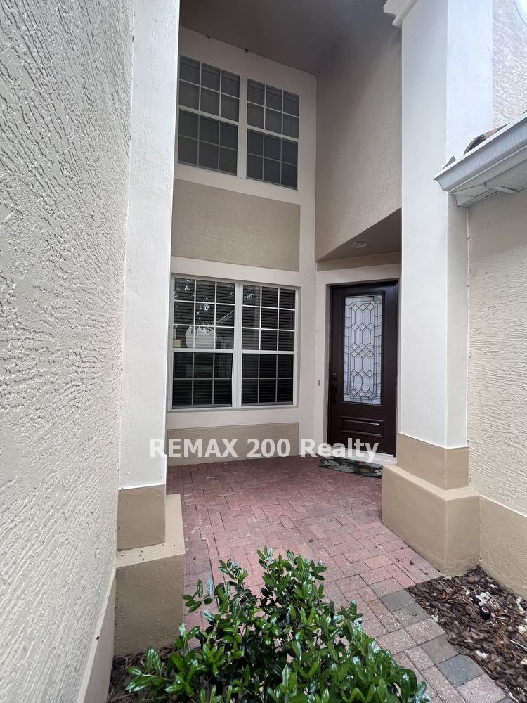 Dr. Phillips Area Townhome in Vizcaya property image