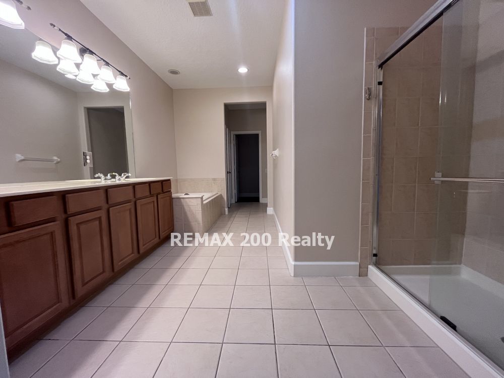 Dr. Phillips Area Townhome in Vizcaya property image