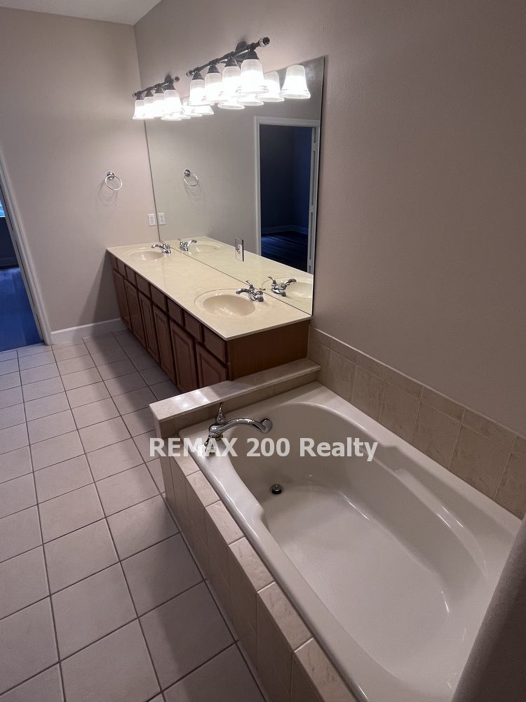 Dr. Phillips Area Townhome in Vizcaya property image