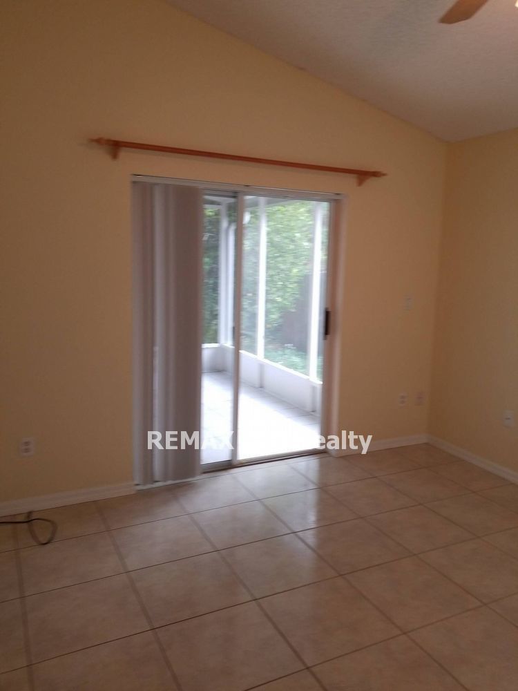 Conveniently Located Home Minutes From OIA property image