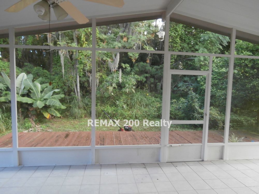 Conveniently Located Home Minutes From OIA property image