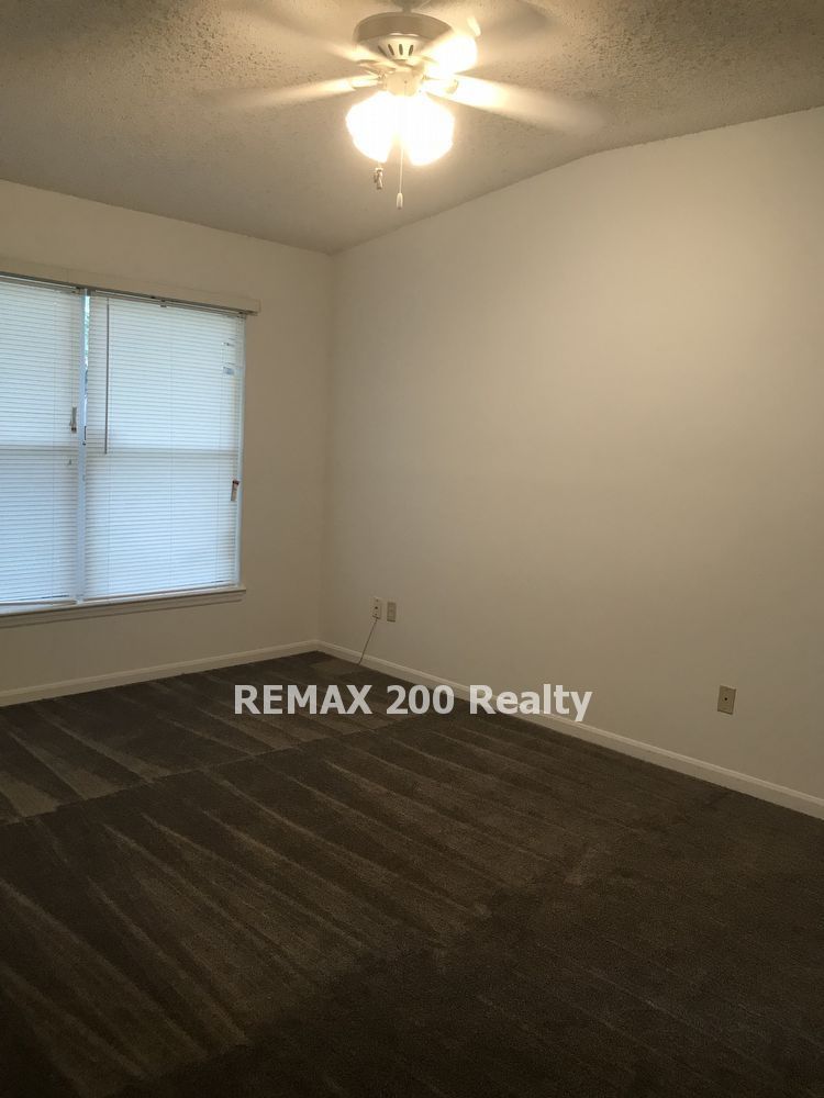 3/2 Off of Valencia College Lane property image