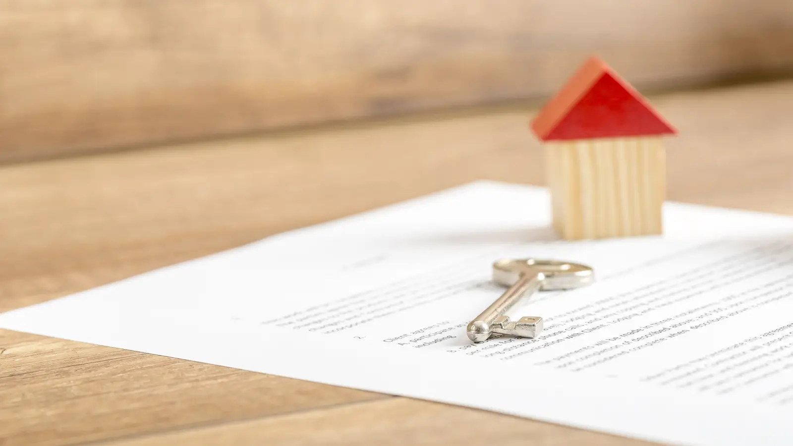 Preventing Lease Breaks: Early Warning Signs and Communication Strategies
